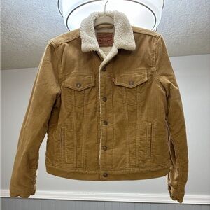 Levi's Sherpa Lined Corduroy
Trucker Jacket Women Sz L RARE
